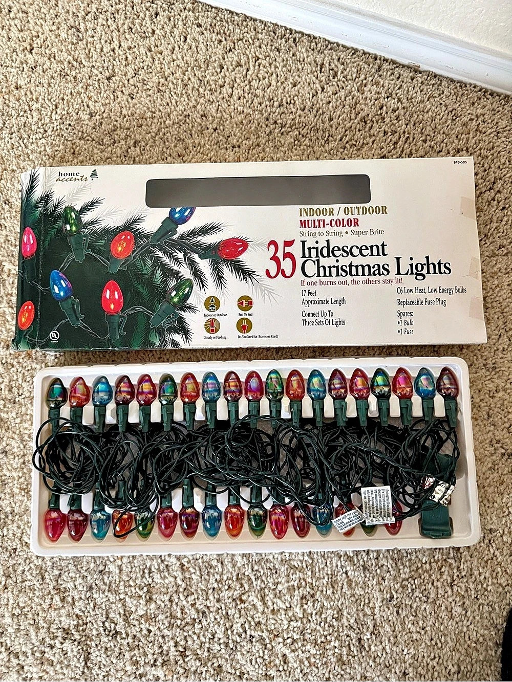 Home Accents 35 Indoor/Outdoor Multi-Color String-to-String Iridescent Lights Se